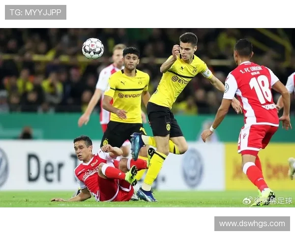 柏林联足球俱乐部崛起之路:从德国足球小队到欧洲赛场的挑战与突破 柏林联足球俱乐部崛起之路:从德国足球小队到欧洲赛场的挑战与突破